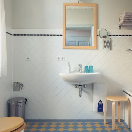 Отель Grafschaft Kloster Zinna